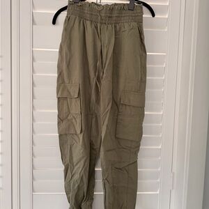 Abercrombie & Fitch Sage Green Cargo Pants